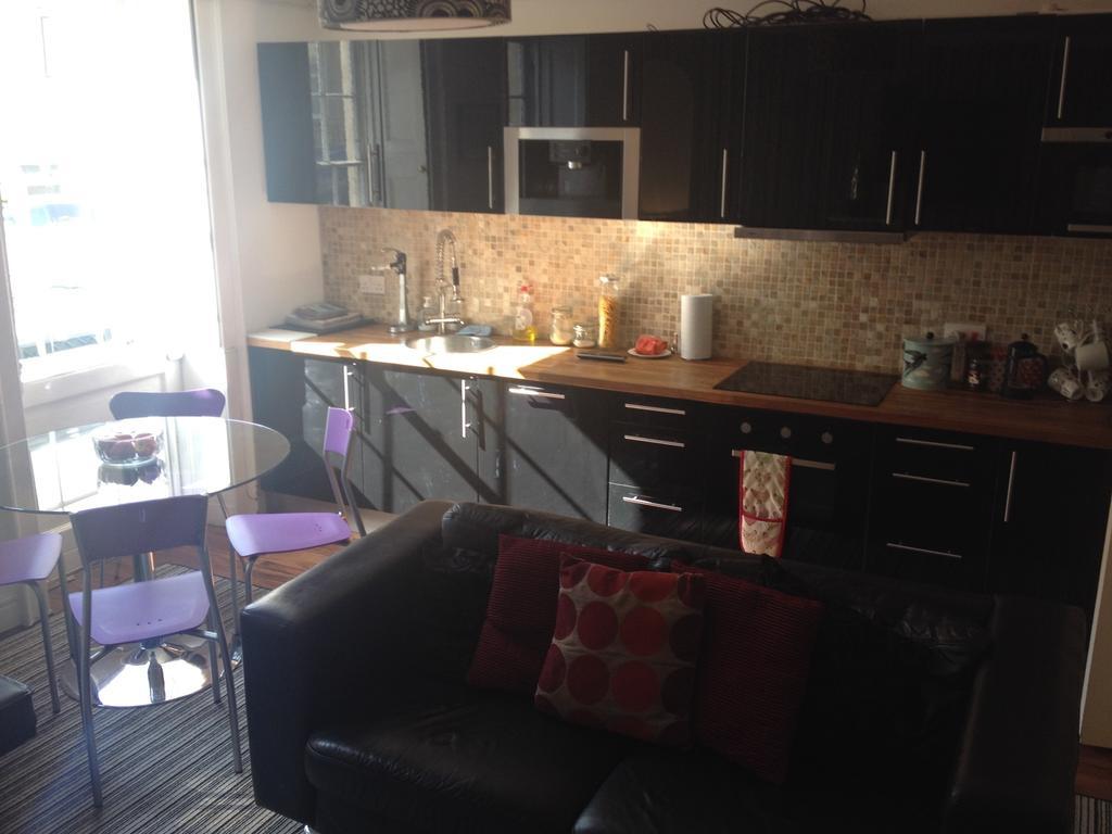 City Centre - Rivers Street, Quiet 2 Bed Ground Floor Georgian Garden Apartment Бат Екстериор снимка