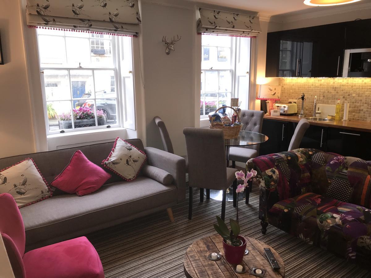 City Centre - Rivers Street, Quiet 2 Bed Ground Floor Georgian Garden Apartment Бат Екстериор снимка